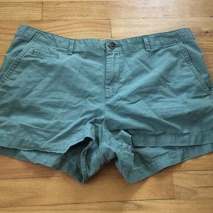 Gap shorts